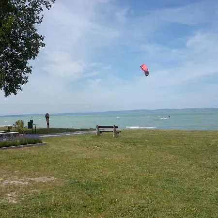 In - Balaton 27759 Apartamento *