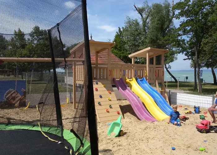 In - Balaton 27759 דירה